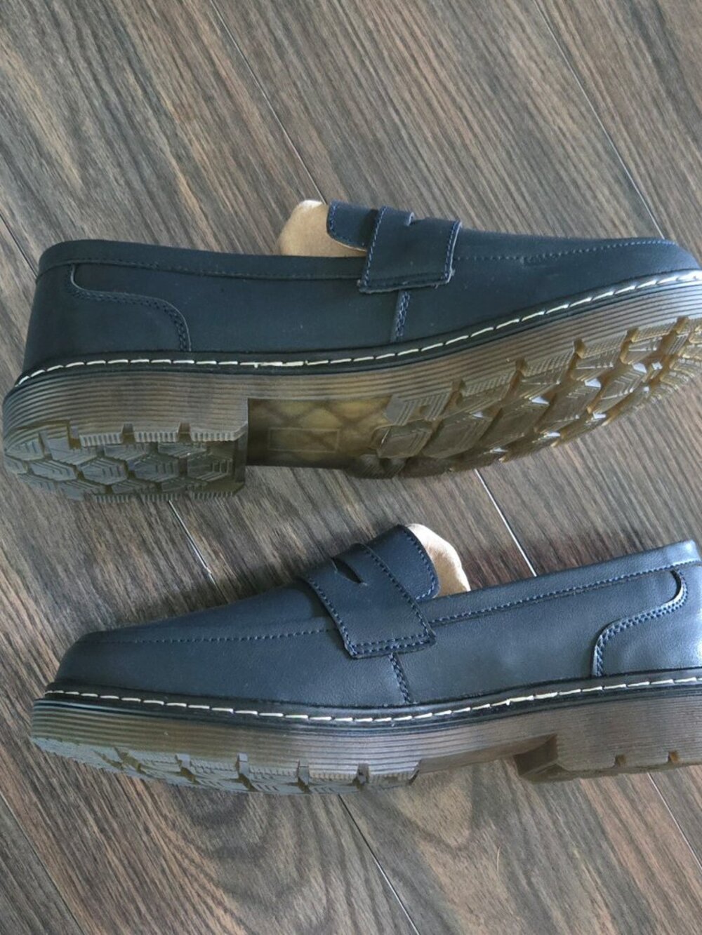 Navy Blue Faux Leather Slip-On Penny Loafers NWOT/SIZE 10.5W